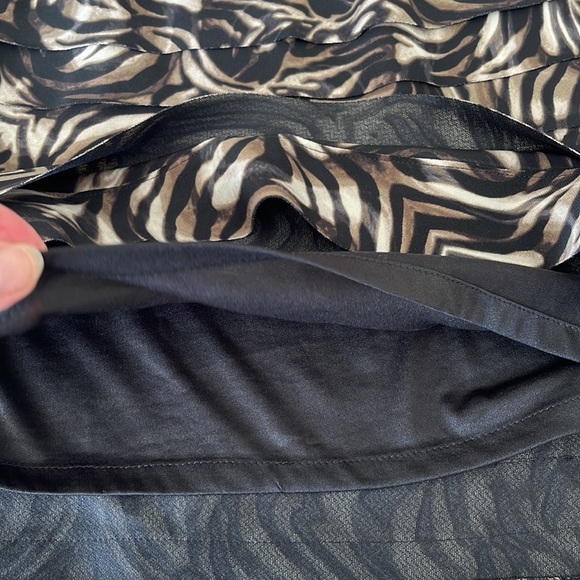 Extra pictures of Sleeveless Dress by Taylor - Picture 8 of 8